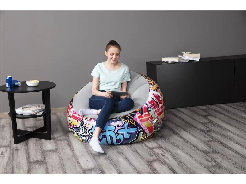 Sillón Hinchable Graffiti 112x112x66 cm. Bestway 75075 Sillón Hinchable Graffiti 112x112x66 Cm. Bestway 75075 -Niños Juguetes Tienda 1999957722g02