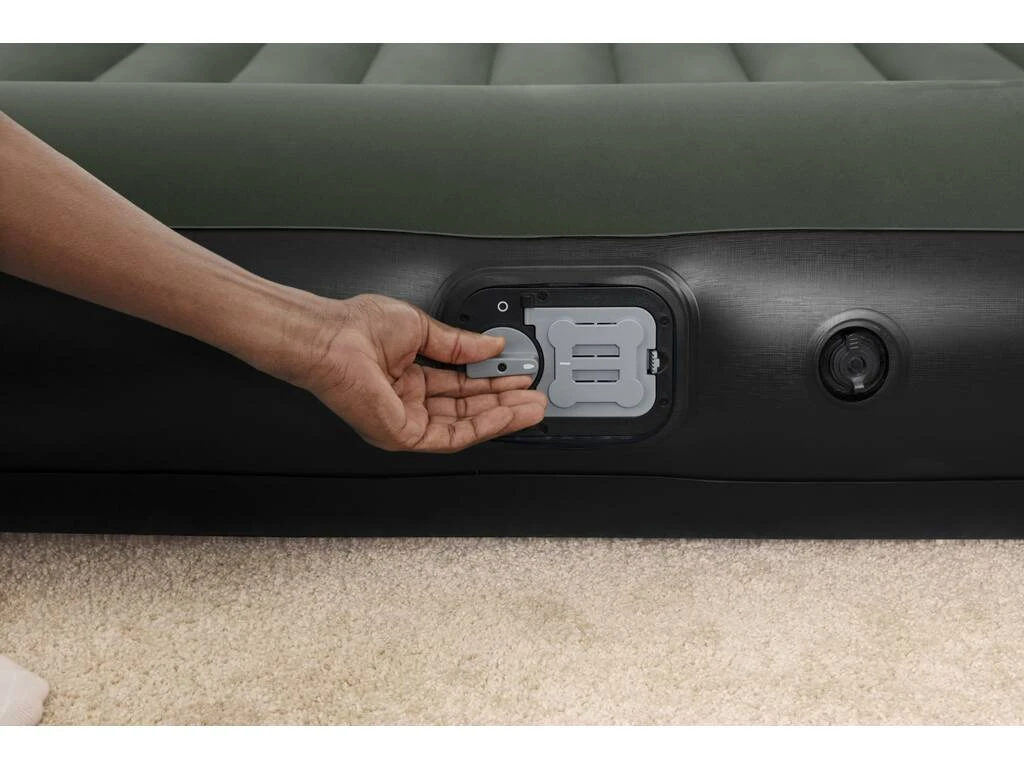 Colchón Flocado de 203x152x30 cm. con Hinchador Eléctrico Bestway 67930 Colchón Flocado De 203x152x30 Cm. Con Hinchador Eléctrico Bestway 67930 -Niños Juguetes Tienda 1999963239g06