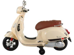 Moto Vespa Primavera 12v. Beige Injusa 4111 5 Moto Vespa Primavera 12v. Beige Injusa 4111 -Niños Juguetes Tienda 1999969435g03